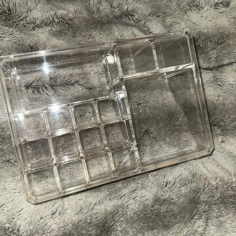 Clear acrylic makeup organizer